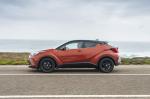 Toyota C-HR Hybrid 2019 года (WW)
